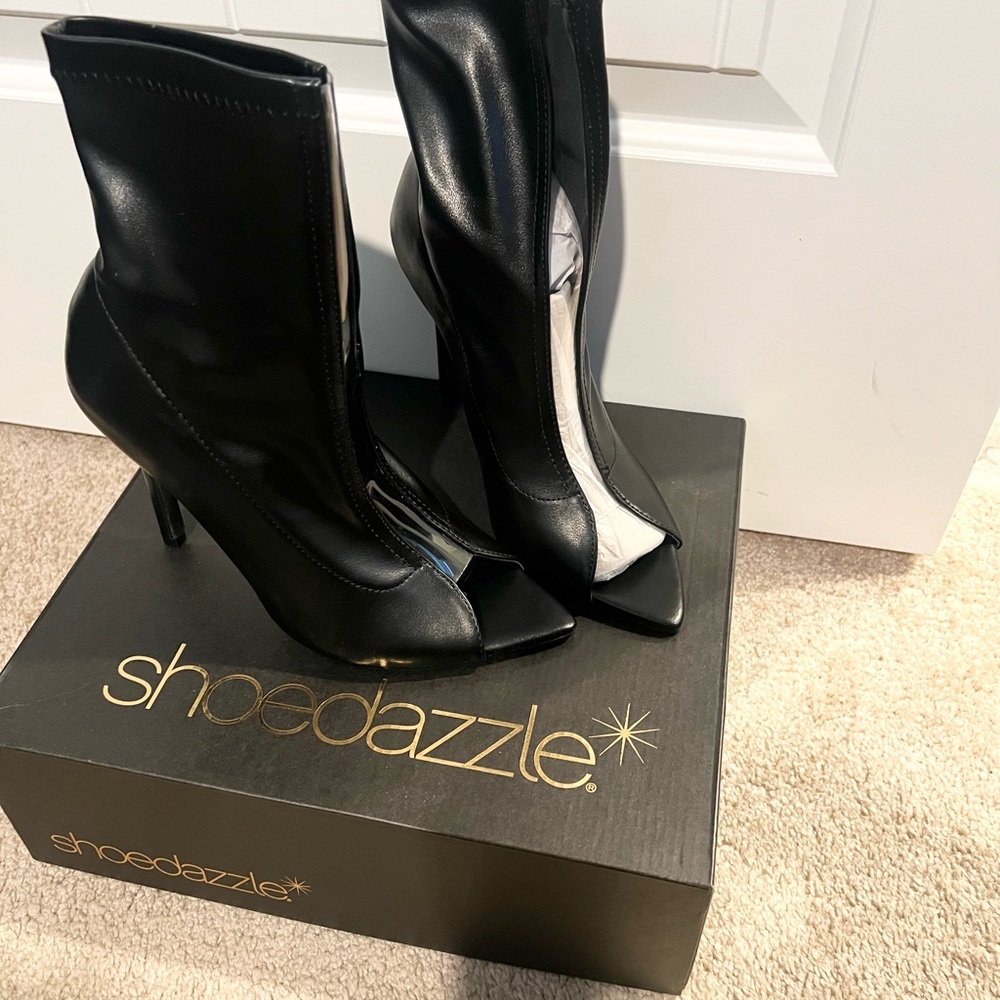 Shoe Dazzle Sleek Black Heeled Boots